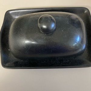Butter dish